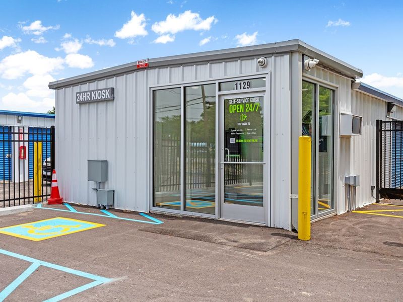 Alternate Beauty Image - Storage Express at 1129 S Gardner St, Scottsburg, IN 47170