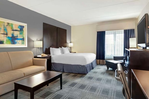 Images Best Western Hartford Hotel & Suites