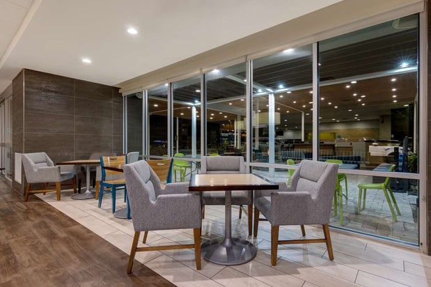 Images Home2 Suites by Hilton Orlando / International Drive South
