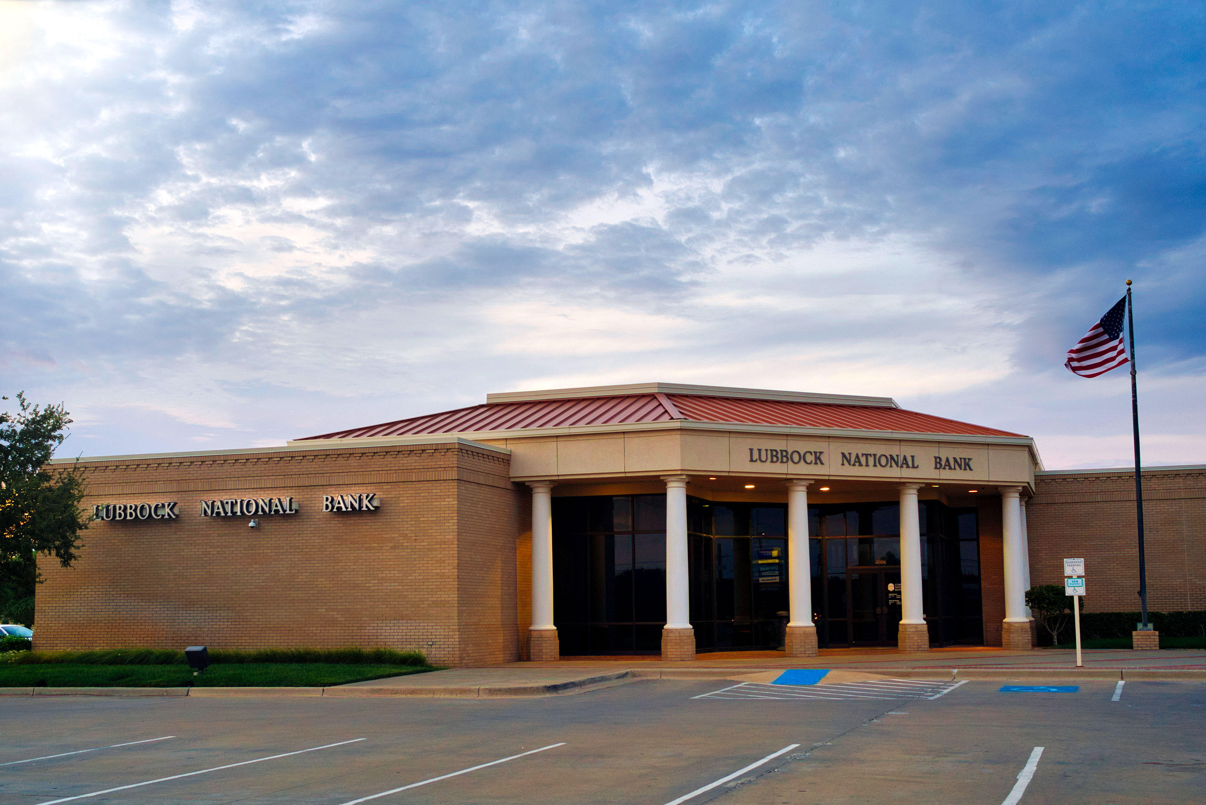 Lubbock National Bank Photo