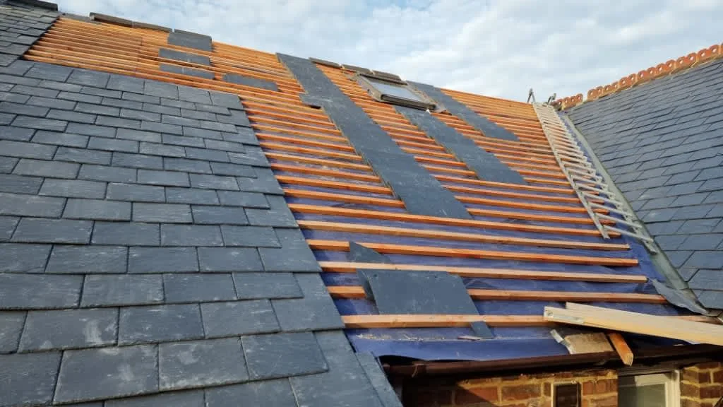 Images First 4 Roofing