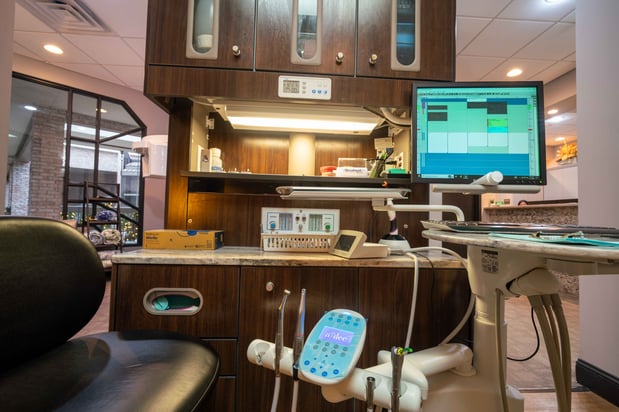 Images Mississippi Dental Center