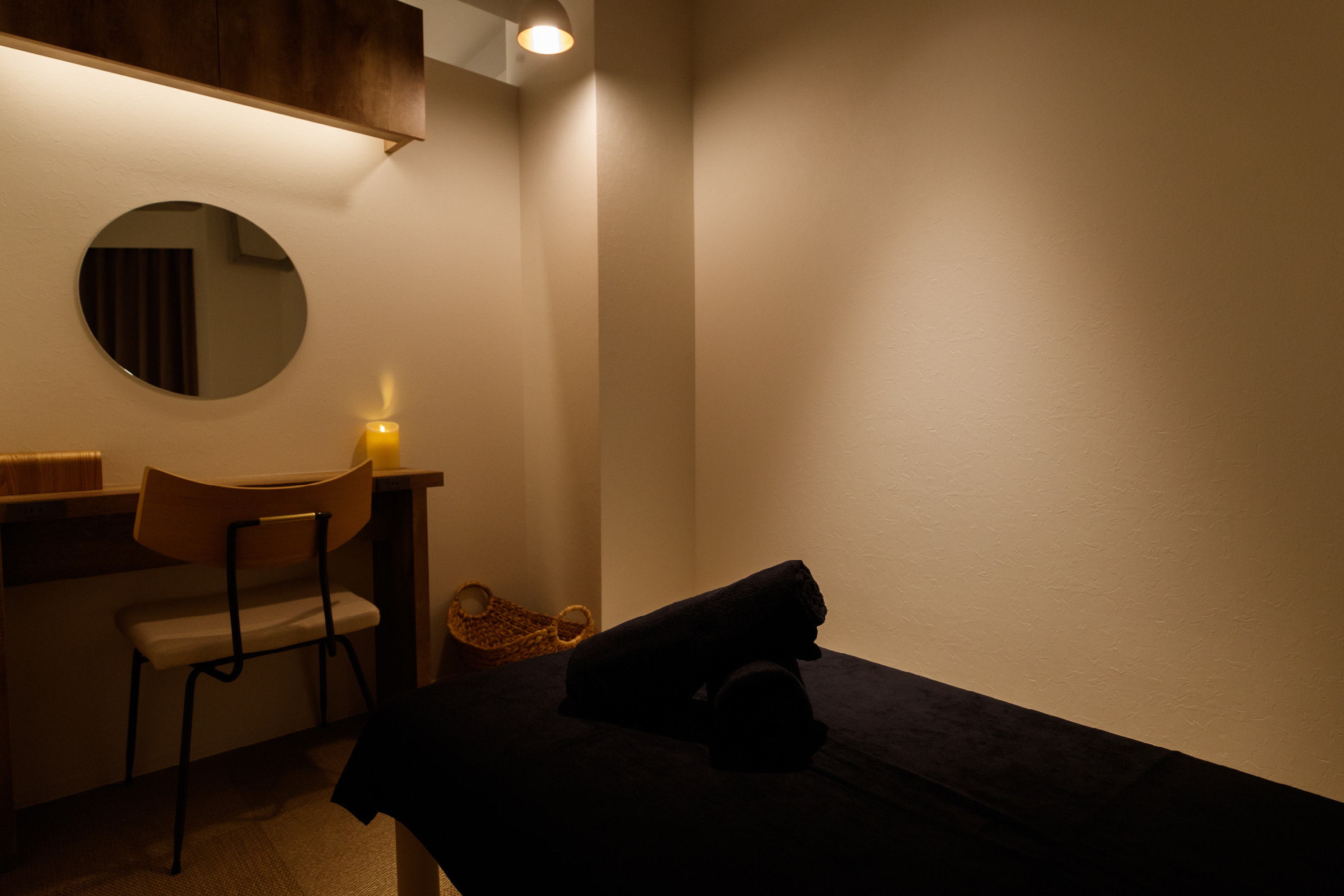 Images Anti-Aging Salon Aoyama -Naomi Ayukawa-
