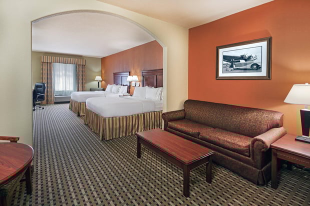 Images Holiday Inn Express & Suites Amarillo East by IHG