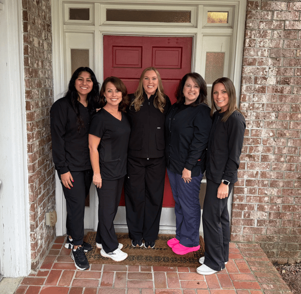 Images Tiffany Deaton, DMD