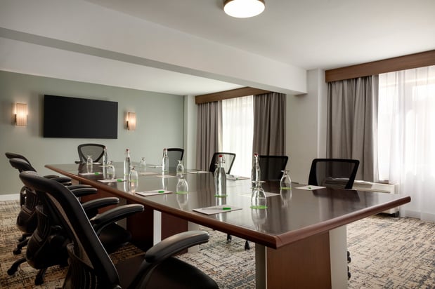 Images Holiday Inn Virginia Beach - Norfolk by IHG