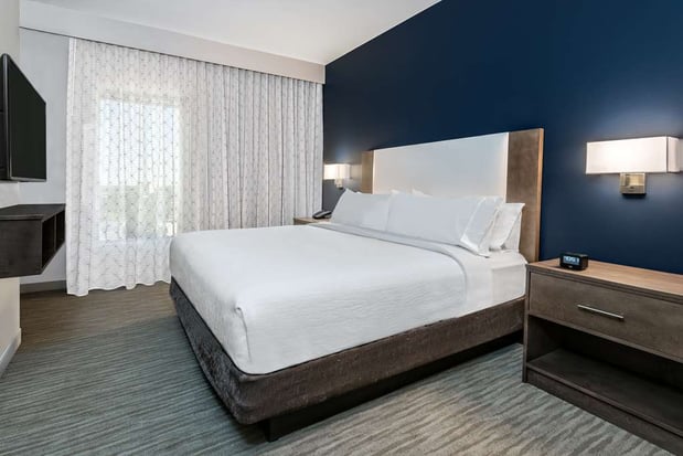 Images Embassy Suites by Hilton College Station