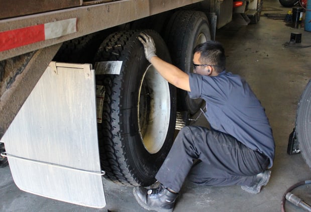 Images Bauer Built Tire & Service