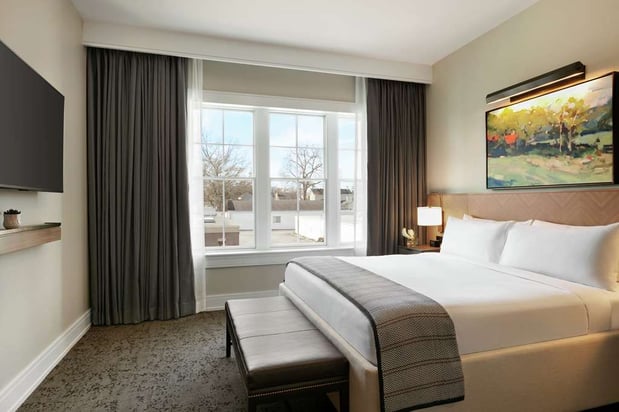 Images The Harpeth Franklin Downtown, Curio Collection by Hilton