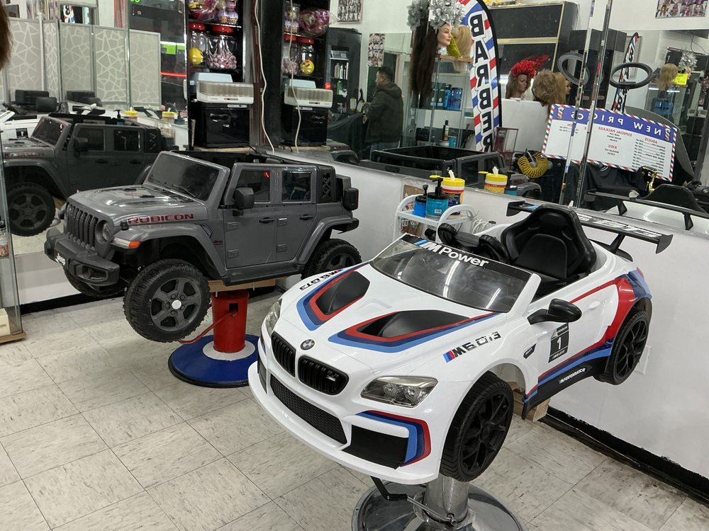 Elite Barber & Beauty Salon Image