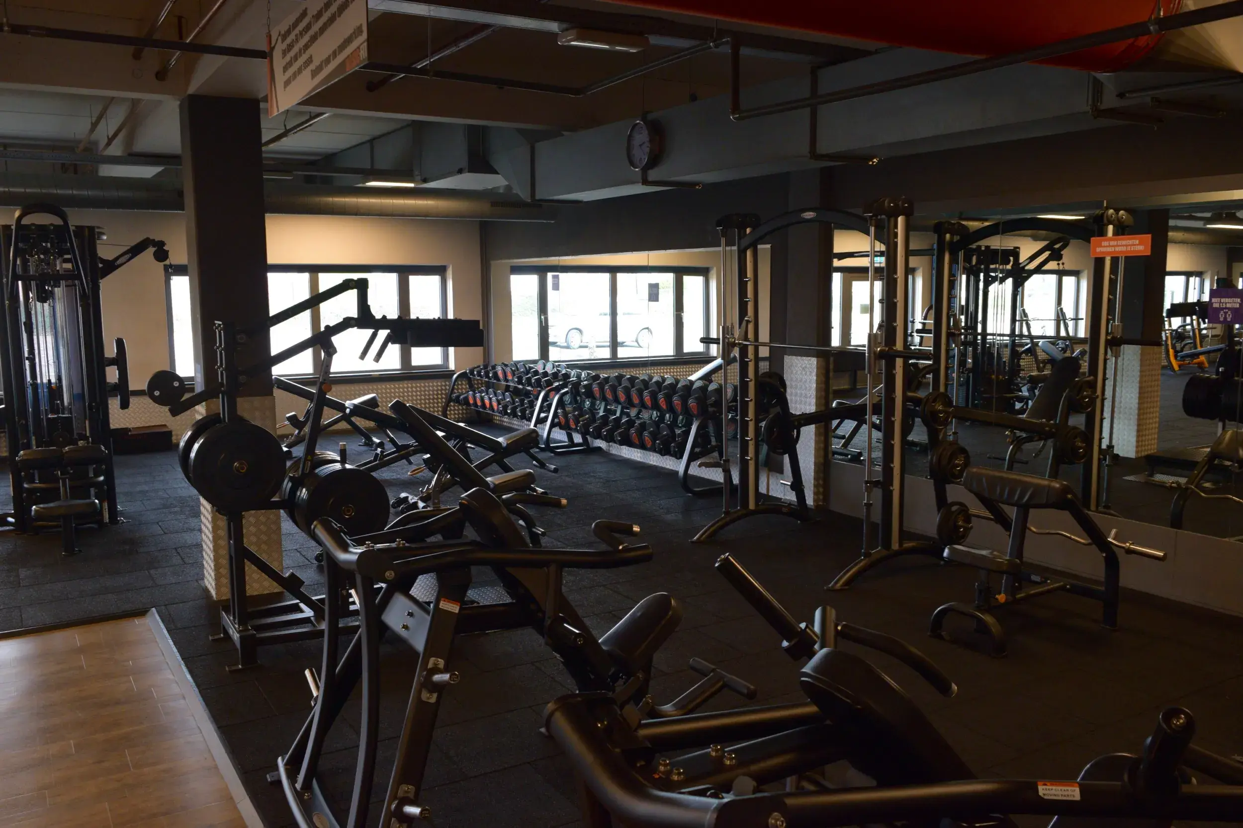 Foto's Basic-Fit 24/7