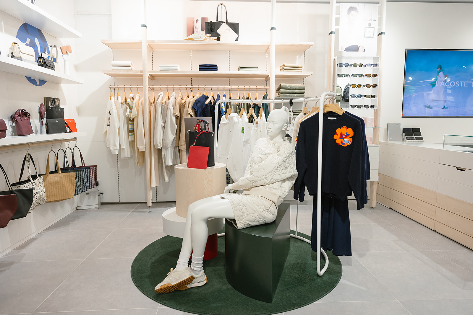 Lacoste Americas Plaza