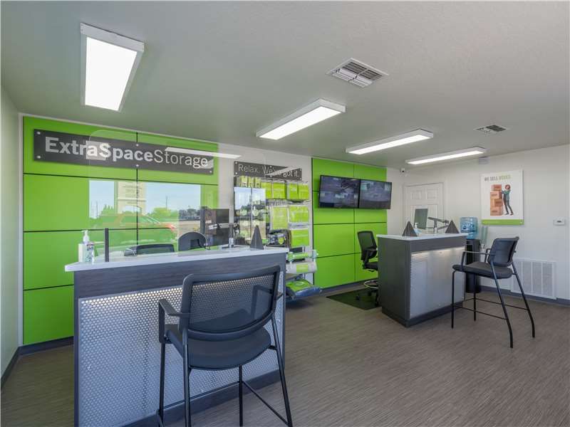 Office - Extra Space Storage at 2190 Harden Blvd, Lakeland, FL 33803