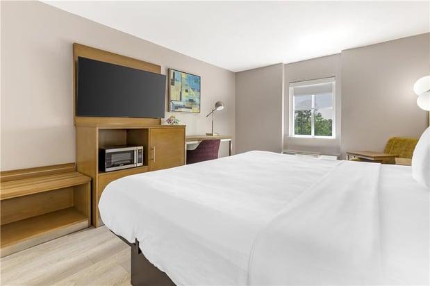 Images Best Western Plus Raleigh Crabtree Valley Hotel