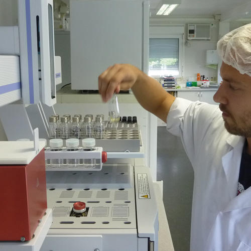 System Kosmetik Produktionsgesellschaft mbH, Raiffeisenstrasse 2 in Münster