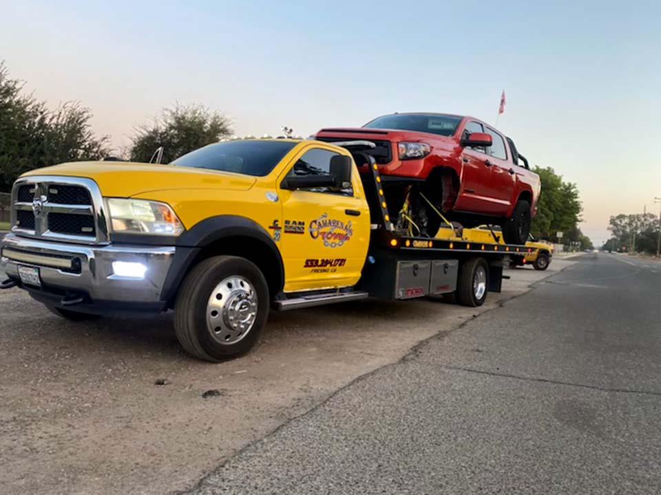 Camarena's Towing - towing service Camarena's Towing Fresno (559)337-6355