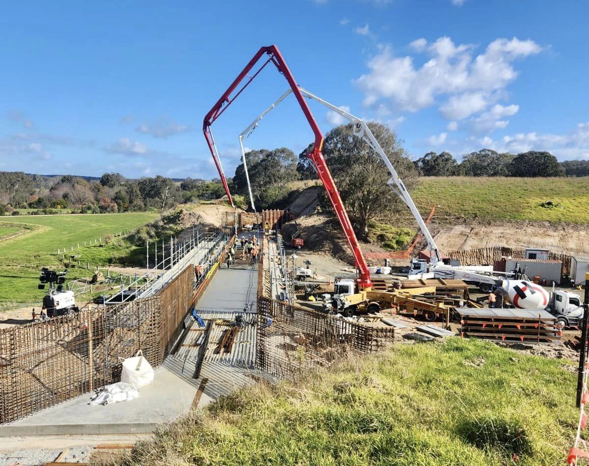 Images Latrobe Concrete Pumping Pty Ltd