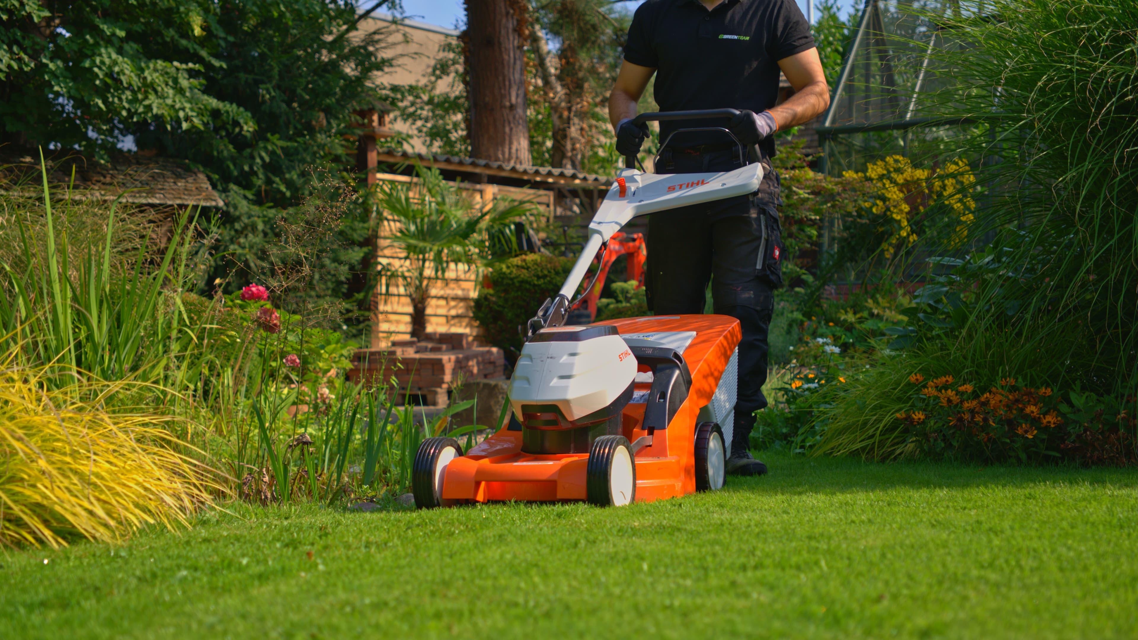 Bild 3 GreenTeam Gartenpflege und Gestaltung Köln in Köln
