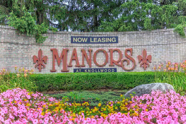 Images Manors at Knollwood