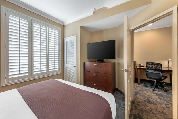 Images Best Western Plus Avita Suites