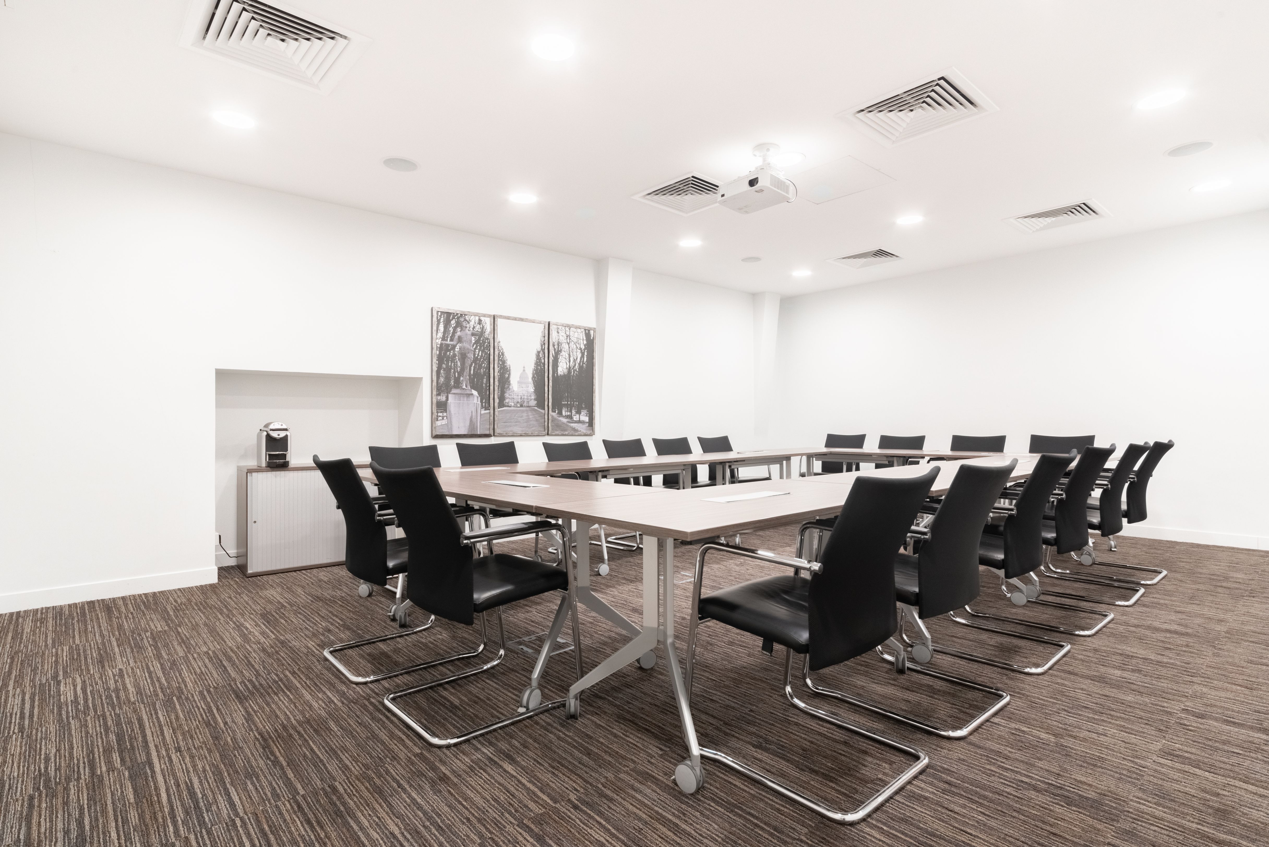 Signature by Regus - Paris, Signature, 72 Faubourg St Honoré