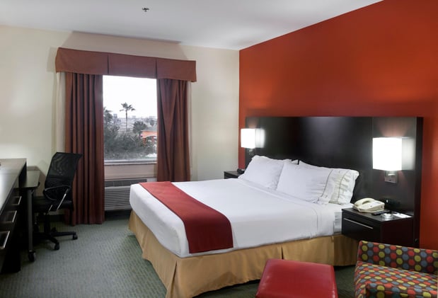 Images Holiday Inn Express & Suites Brownsville by IHG