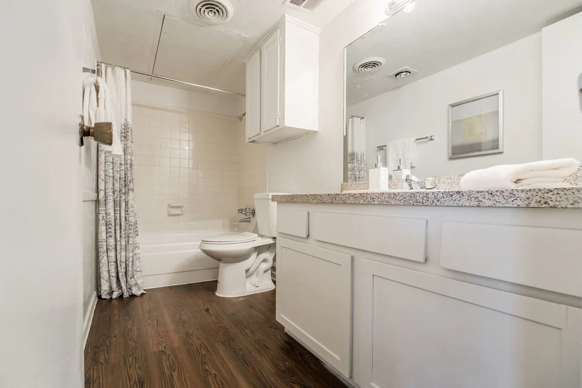 Large vanity in bathroom 