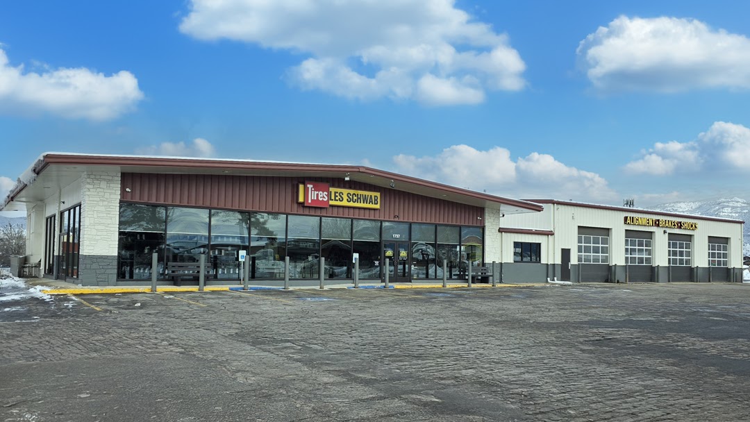 Les Schwab Tire Center
