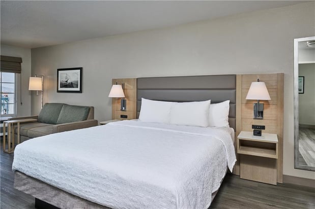 Images Hampton Inn and Suites Hermosa Beach