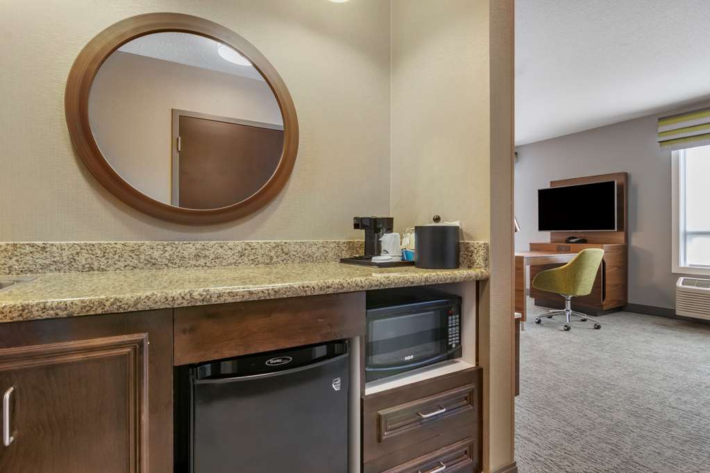 Images Hampton Inn & Suites by Hilton Edmonton/West