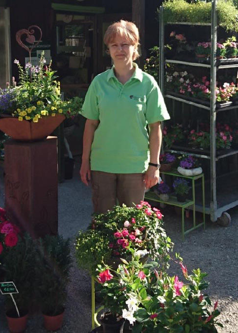 Kundenbild groß 12 Sylvia Held Friedhofsgartenbau Gärtner Blumen | München