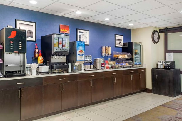 Images Best Western Plus Berkshire Hills Inn & Suites
