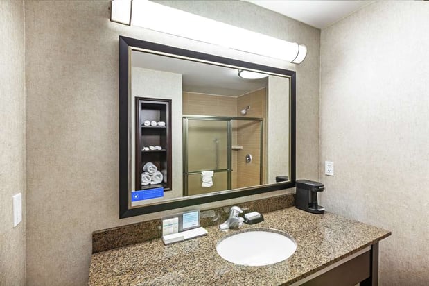 Images Hampton Inn & Suites Houston/League City