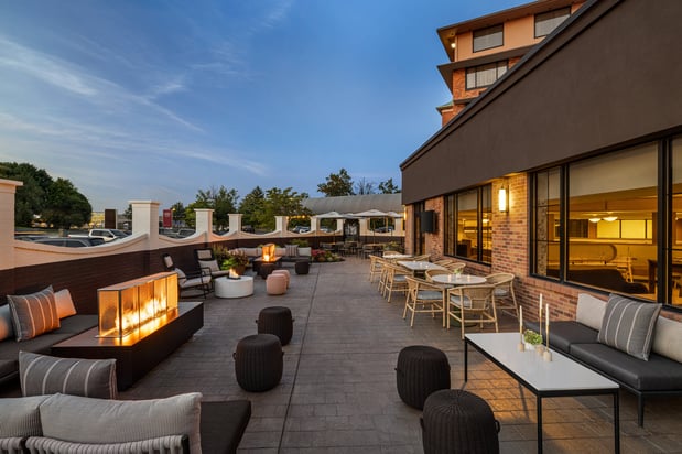 Images Crowne Plaza Louisville Airport Expo Ctr by IHG