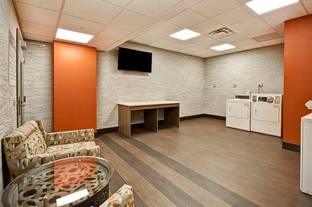 Images Holiday Inn Lancaster by IHG