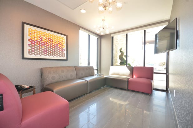 Images Holiday Inn Express & Suites Oklahoma City Mid - Arpt Area by IHG