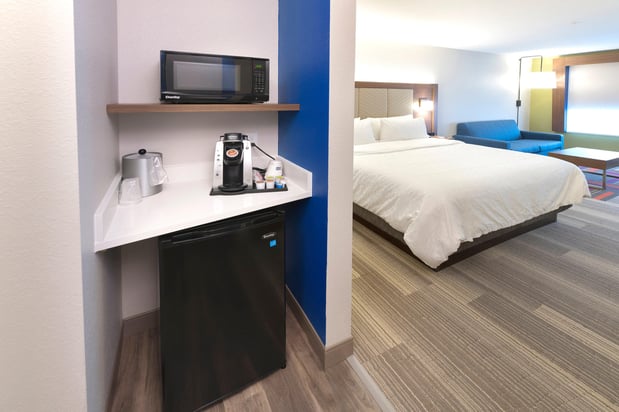 Images Holiday Inn Express & Suites Millersburg by IHG