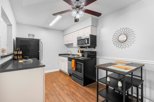 Images Estes Park Apartments