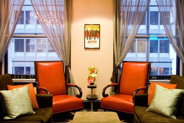 Images Hampton Inn Majestic Chicago Theatre District