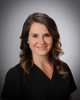 Leslie Petersen, ACNP
Aesthetic Provider, Clinical Director, Owner, Allergan Injectables Trainer