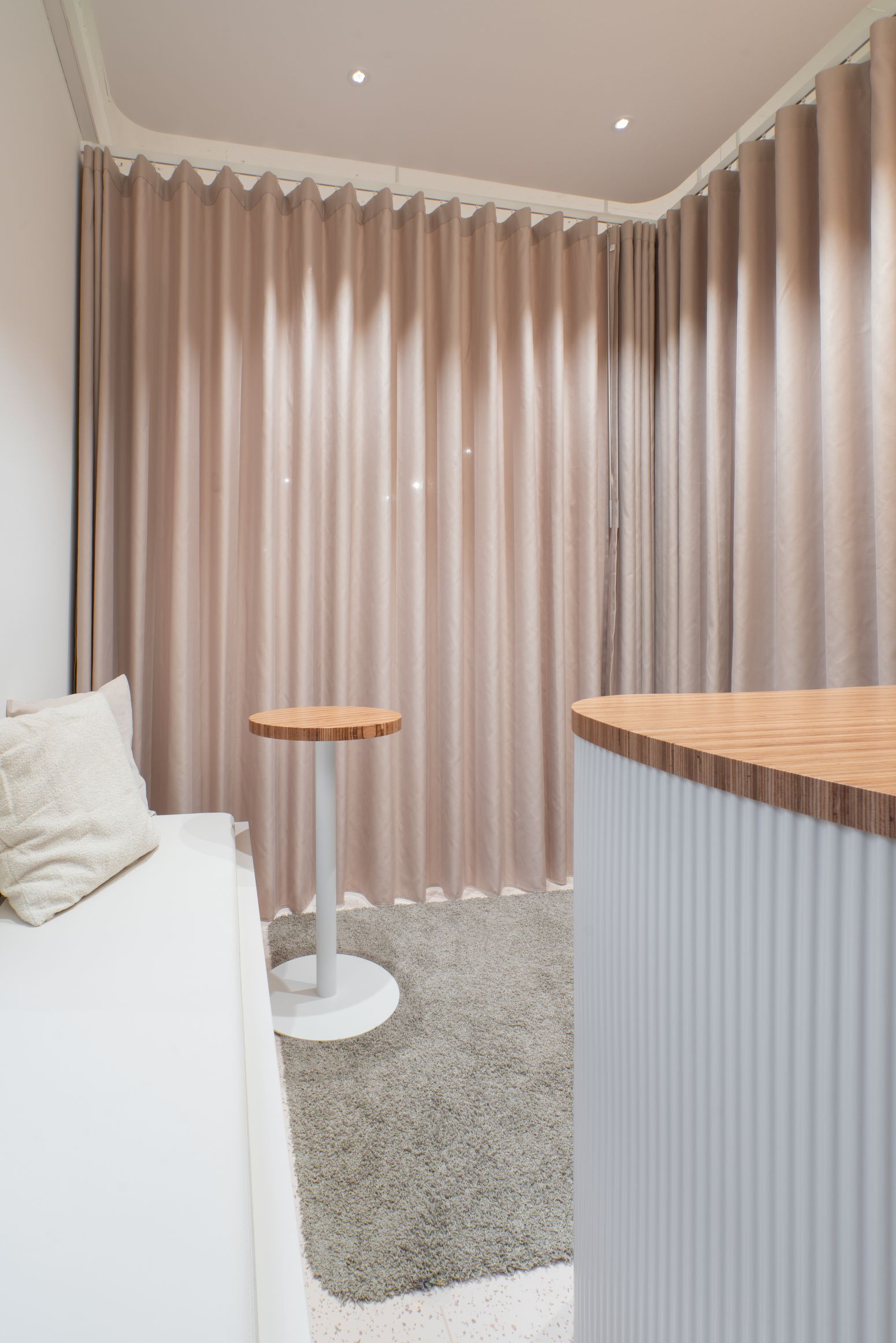 TopPharm Apotheke & Drogerie Brentano, Bruggerstrasse 11B in Wildegg