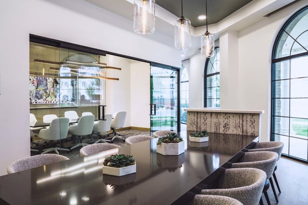Images Modera Frisco Square