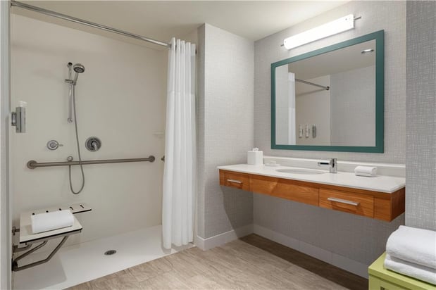 Images Hampton Inn & Suites Tampa Busch Gardens Area