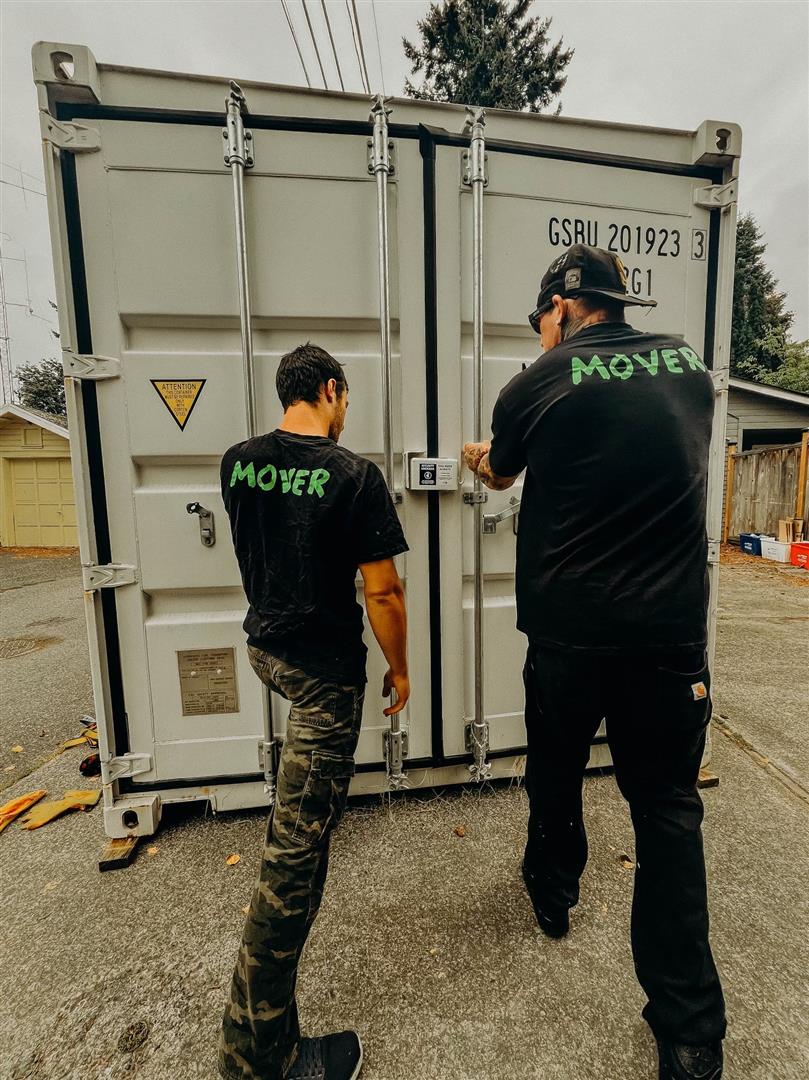 JD's MOVIN offers a wide range of moving services designed to meet your unique needs. Whether you’re relocating your home or business, our professional team ensures a smooth and efficient process. Trust us to provide dependable and high-quality moving assistance.