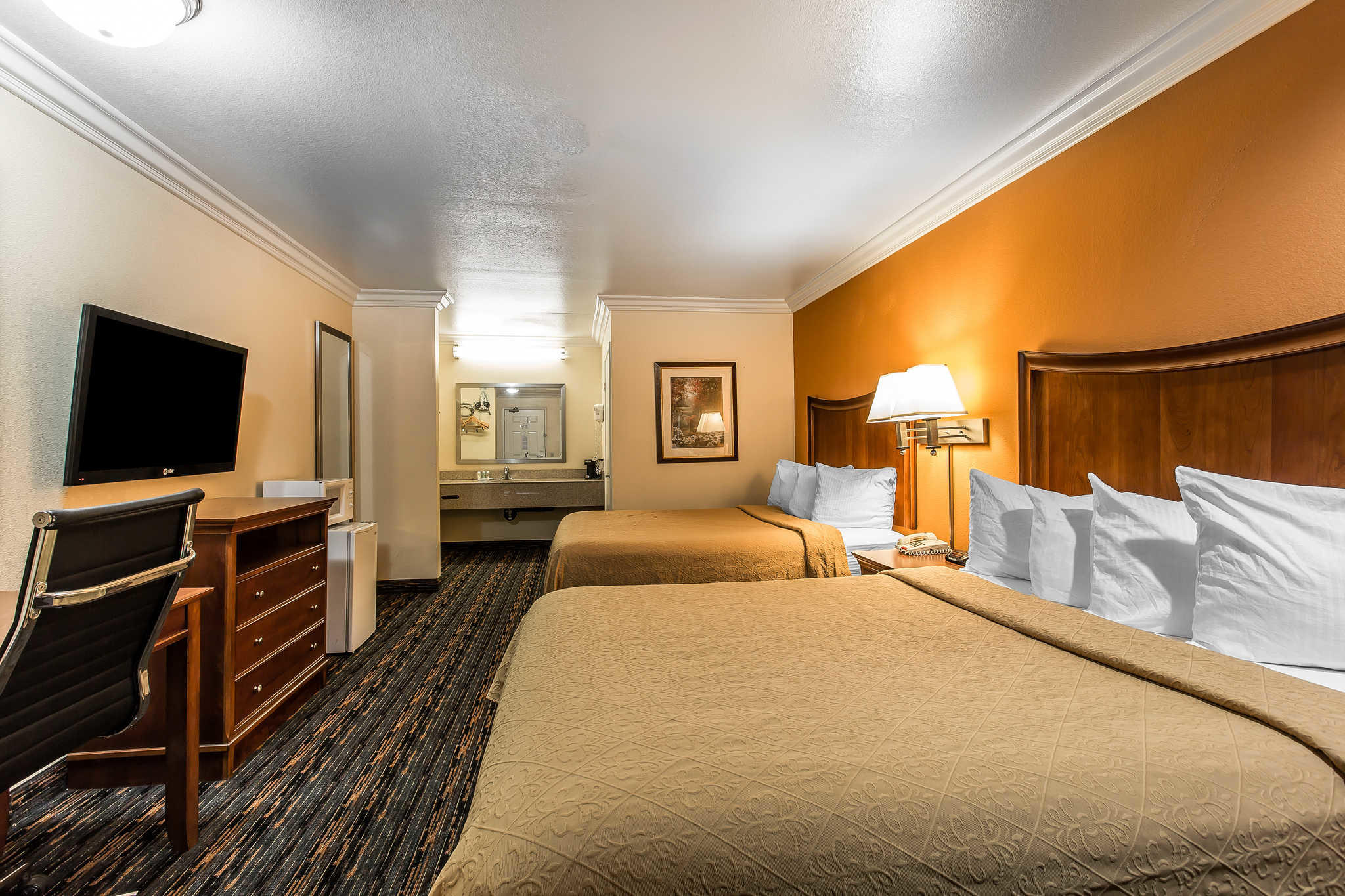 Hotel Rooms In Lake Elsinore Hotel Rooms In Lake Elsinore