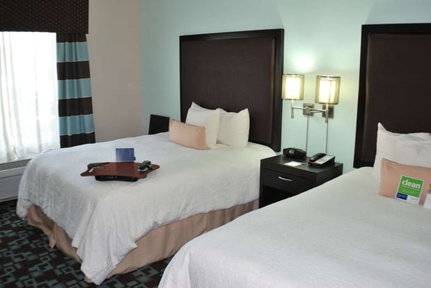 Images Hampton Inn & Suites Nashville @ Opryland