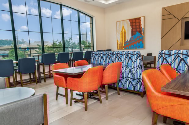 Images Holiday Inn Express & Suites Pittsburgh-South Side by IHG