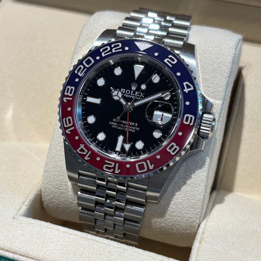 Images KOMEHYO（コメ兵）買取センターリバーウォーク北九州