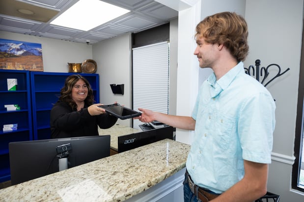 Images Tate Eble, DDS