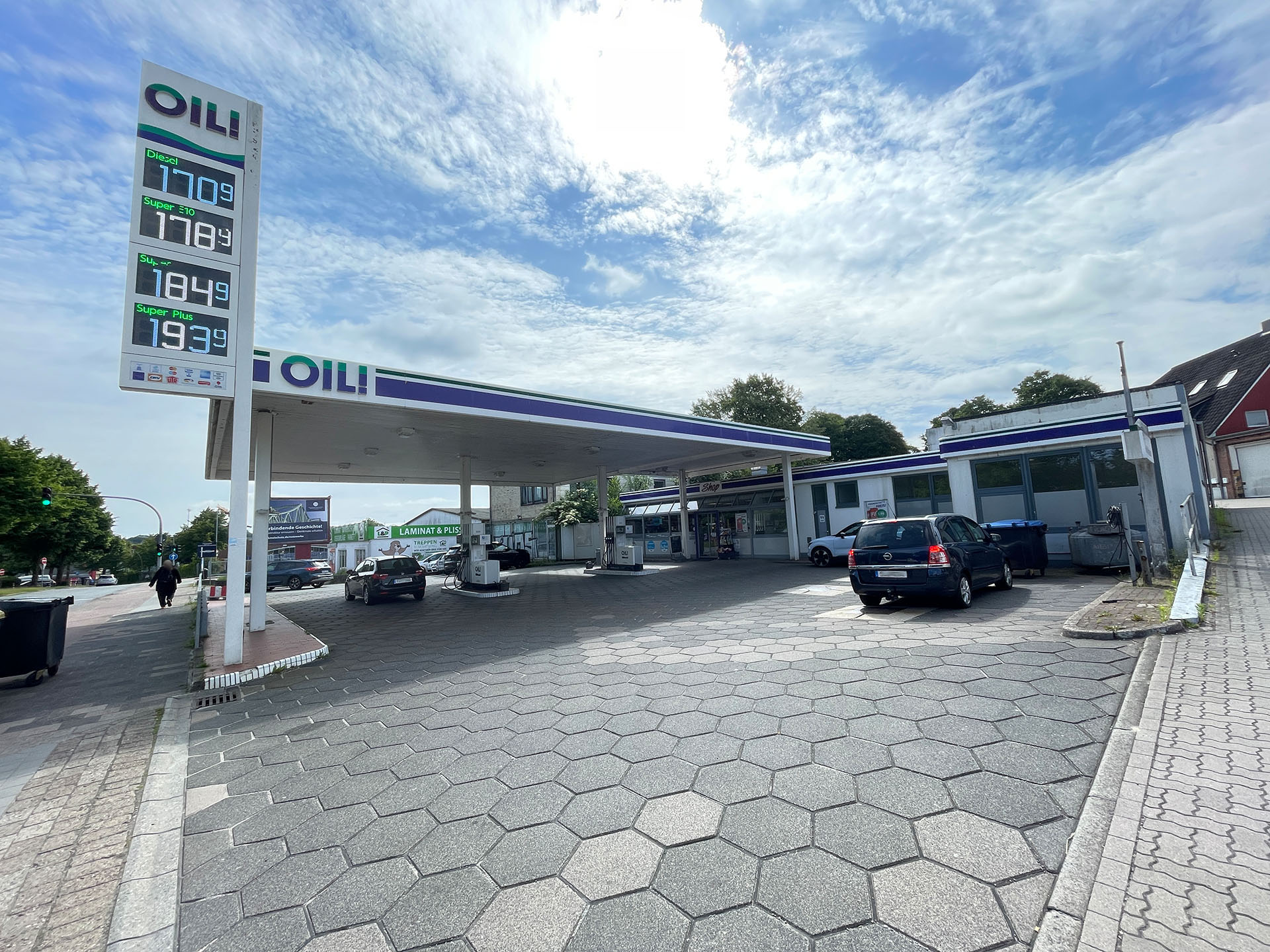 OIL! Tankstelle, Husumer Straße 29 in Flensburg